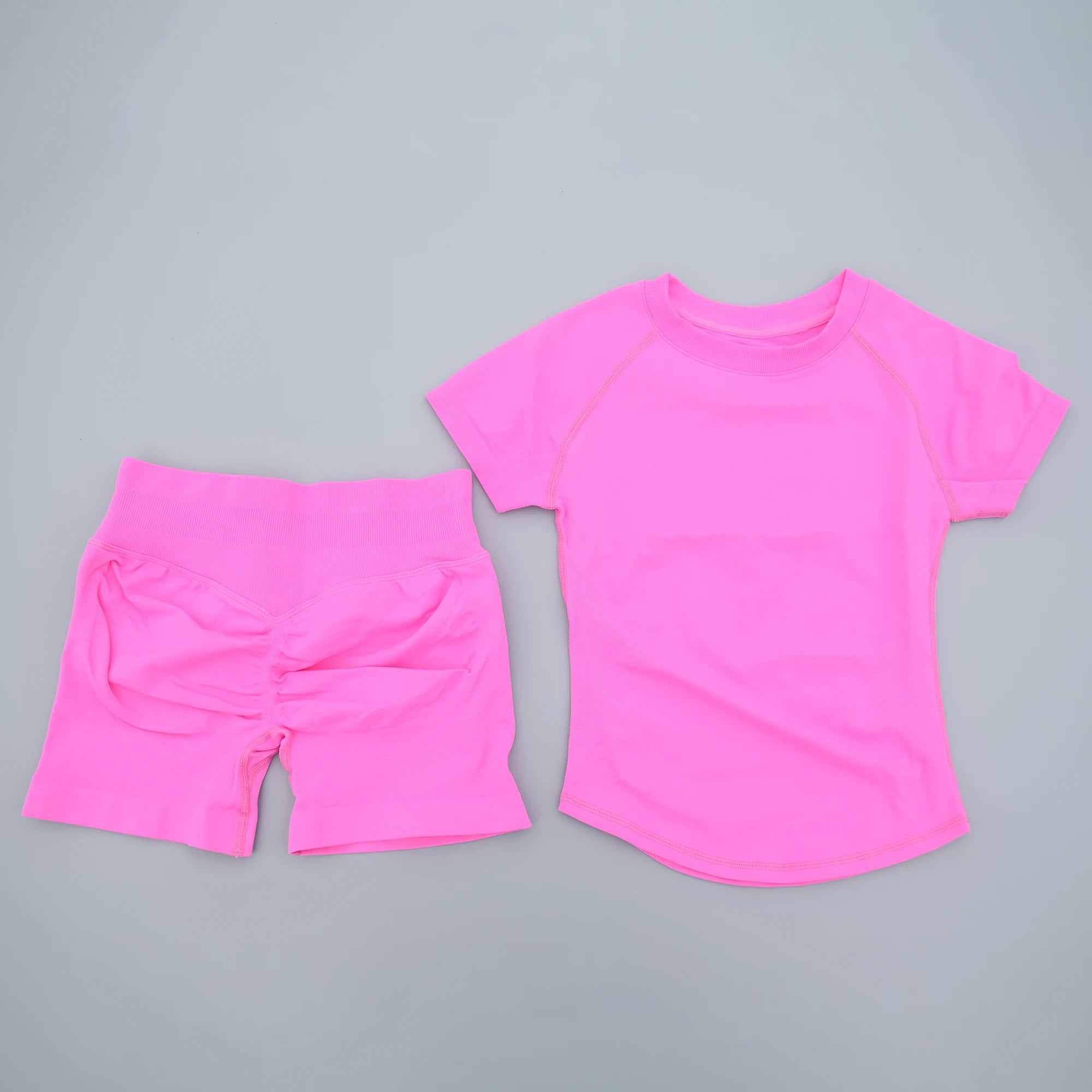 Women 2 Piece Seamless Yoga Set Short Sleeve T-Shirt Curved Hem Ruched Booty Shorts Gym Fitness Suit Matching Activewear Outfits
