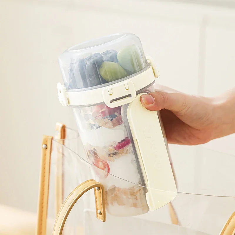Vital Journey
600ml Salad & Oatmeal Cup with Dressing Container
Fresh Meals Anytime, Anywhere

Enjoy healthy meals on the go with this convenient 600ml Salad & Oatmeal Cup. Designed with a separate dressing and topping contai