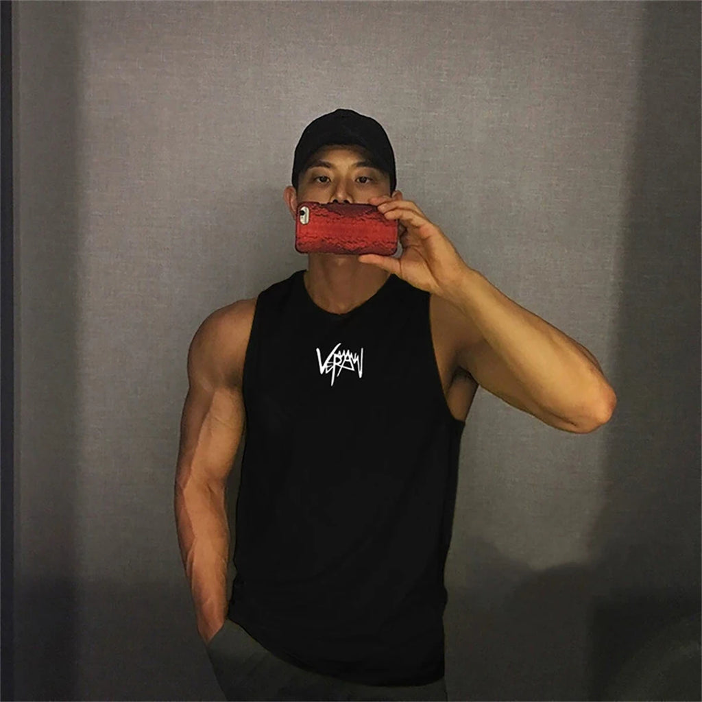 2026 Mens fitness gyms Tank top men Fitness sleeveless shirt Male mesh breathable Sports vest Undershirt
