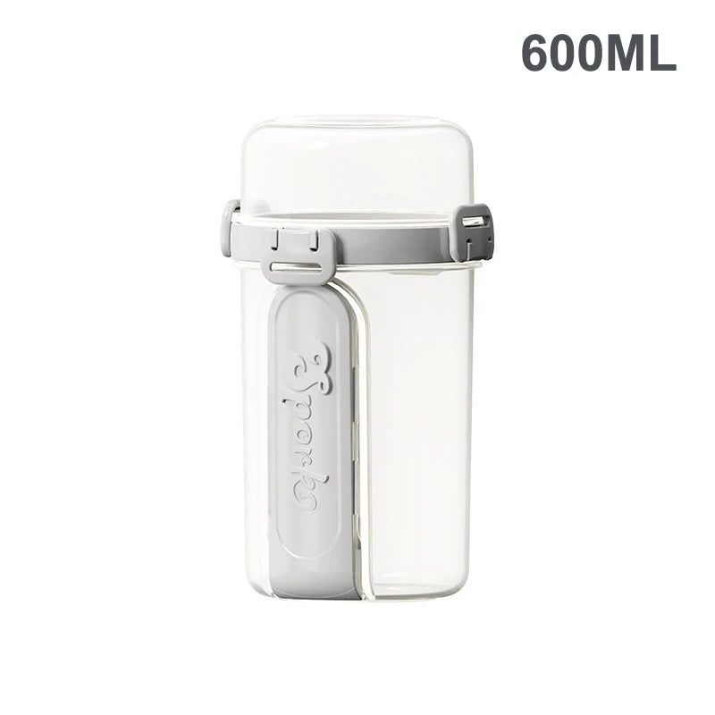 Vital Journey
600ml Salad & Oatmeal Cup with Dressing Container
Fresh Meals Anytime, Anywhere

Enjoy healthy meals on the go with this convenient 600ml Salad & Oatmeal Cup. Designed with a separate dressing and topping contai