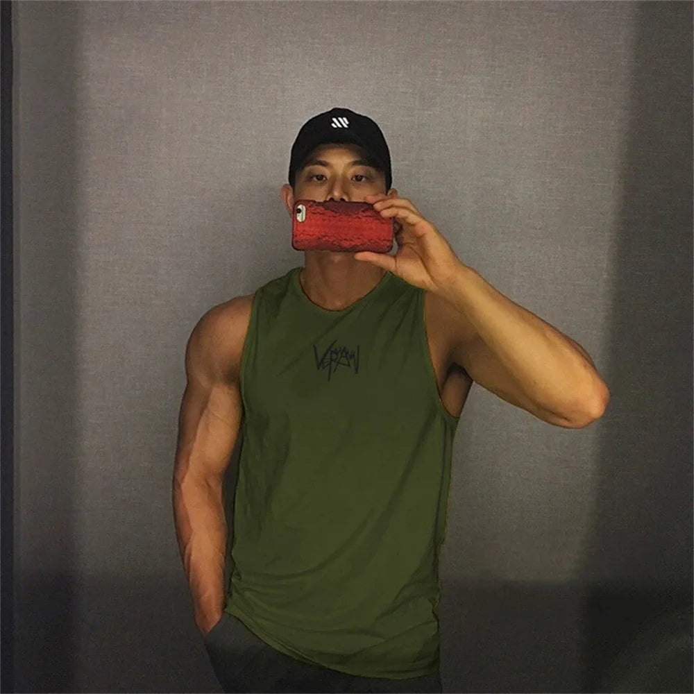 2026 Mens fitness gyms Tank top men Fitness sleeveless shirt Male mesh breathable Sports vest Undershirt